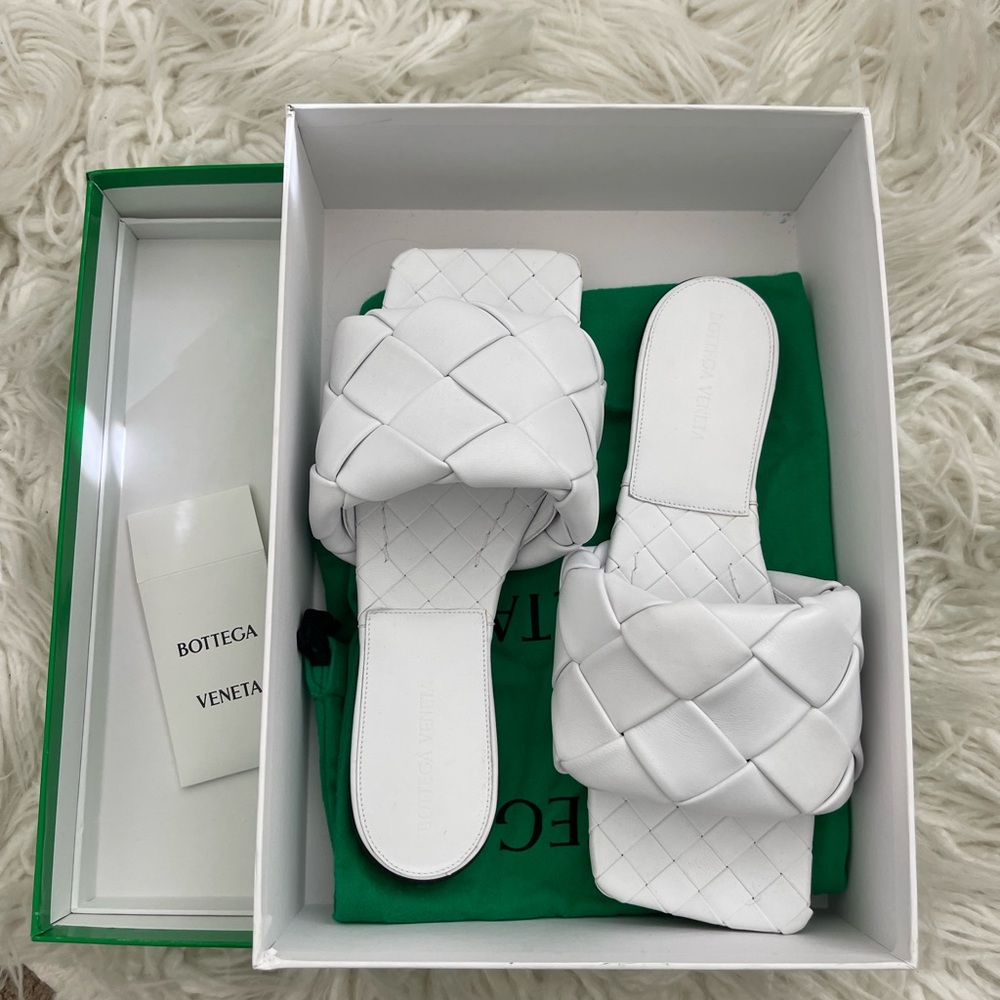 Bottega Veneta Lido Sandals